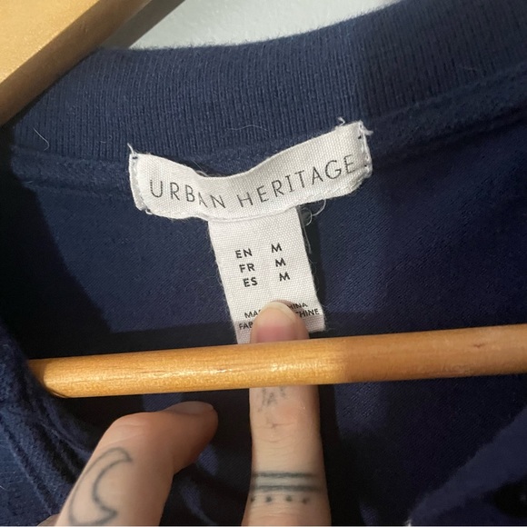 Cropped polo - Picture 3 of 3